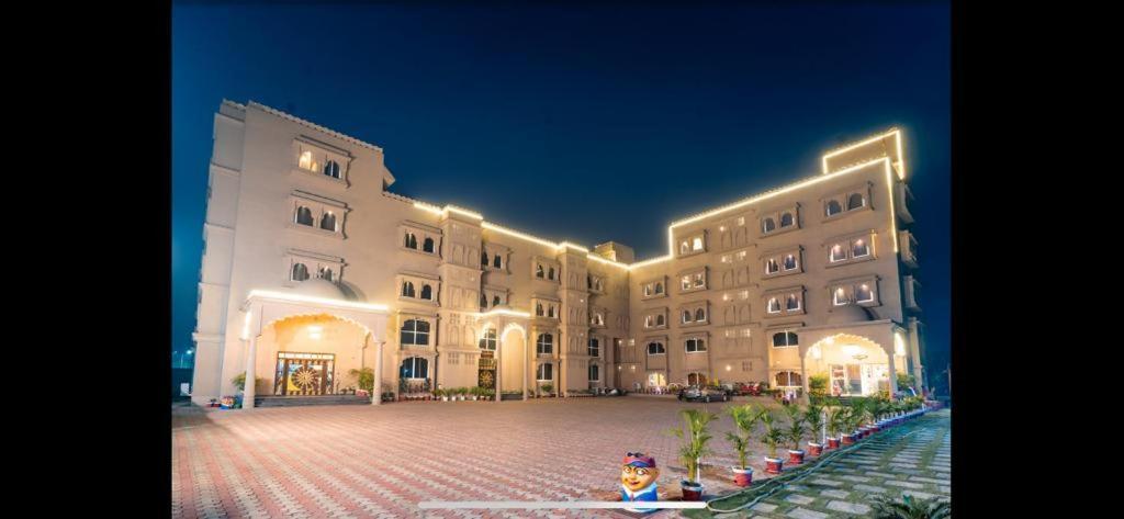 Shakuntalaam Royal Palace Jharsuguda ภายนอก รูปภาพ